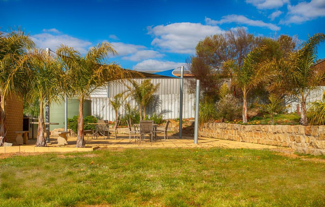 Hi Way Eight Motor Inn Stawell Exterior foto